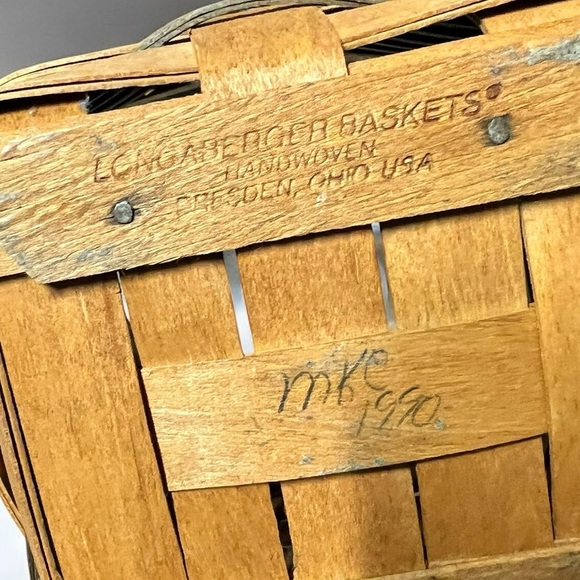 🌻VINTAGE Small Longaberger Wooden Woven Basket - Picture 4 of 13